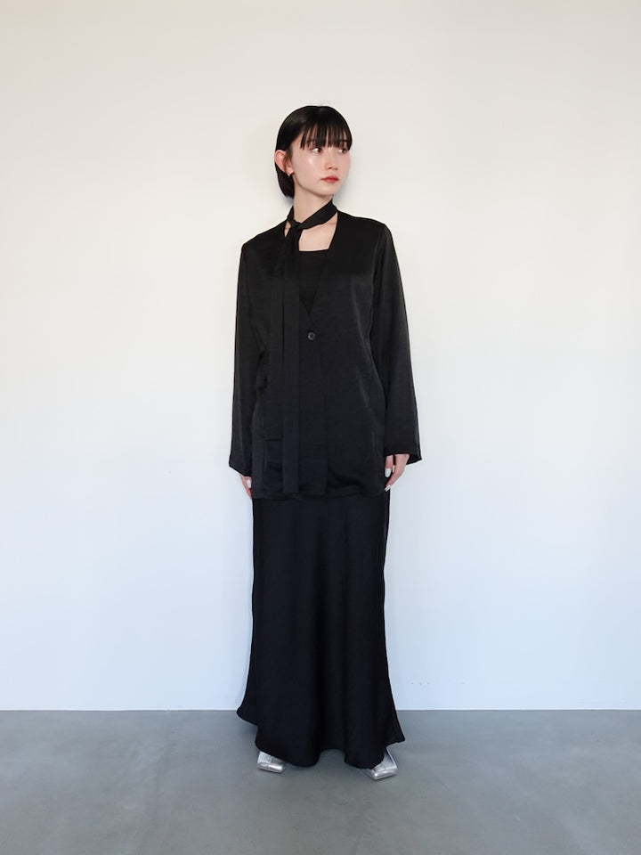 モデル身長:162cm / カラー:Black / モデル着用サイズ:Mサイズ