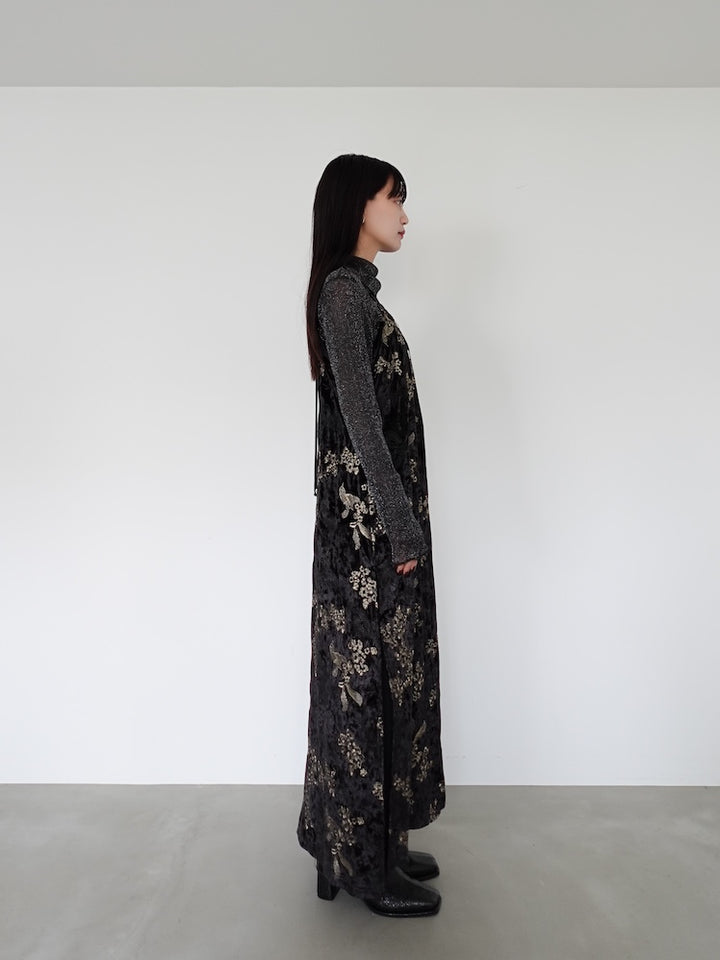 モデル身長:158cm / カラー:Black