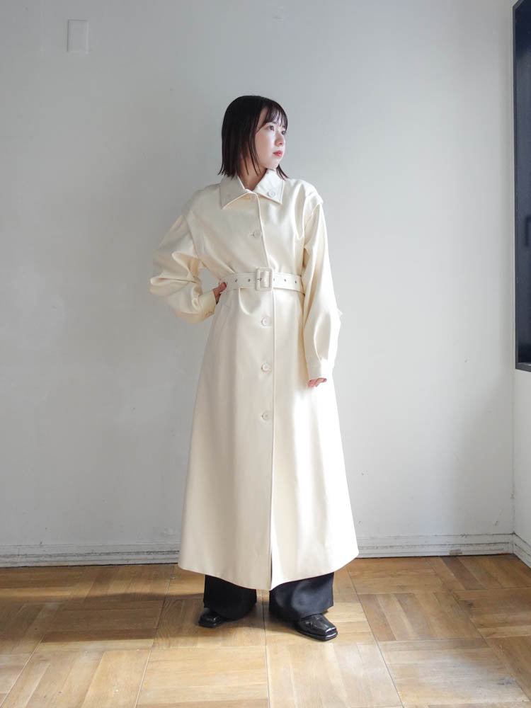 モデル身長:154cm / カラー:White