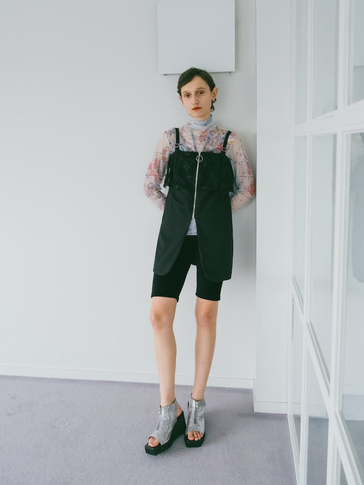 モデル身長:172cm / カラー:Black