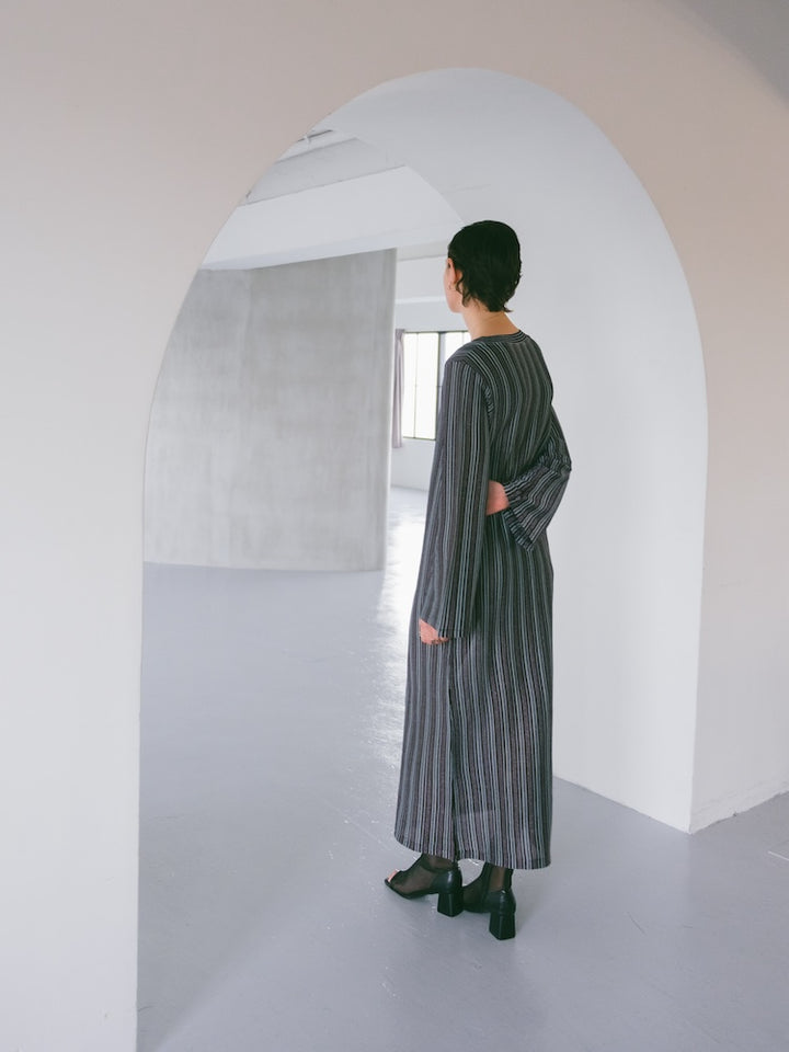 モデル身長:172cm / カラー:Black