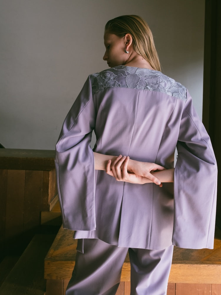 モデル身長:172cm / カラー:Purple