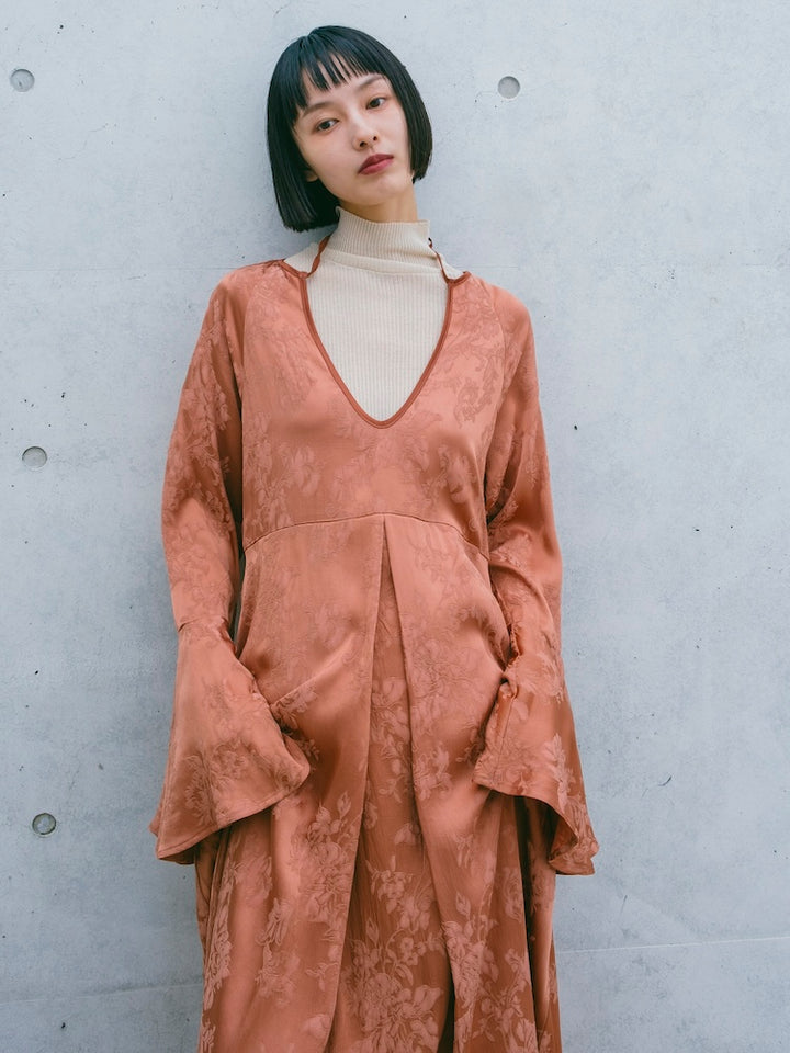 モデル身長:166cm / カラー:Orange