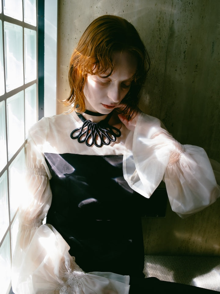 2way Loop Choker Headpiece "Elizabeth"