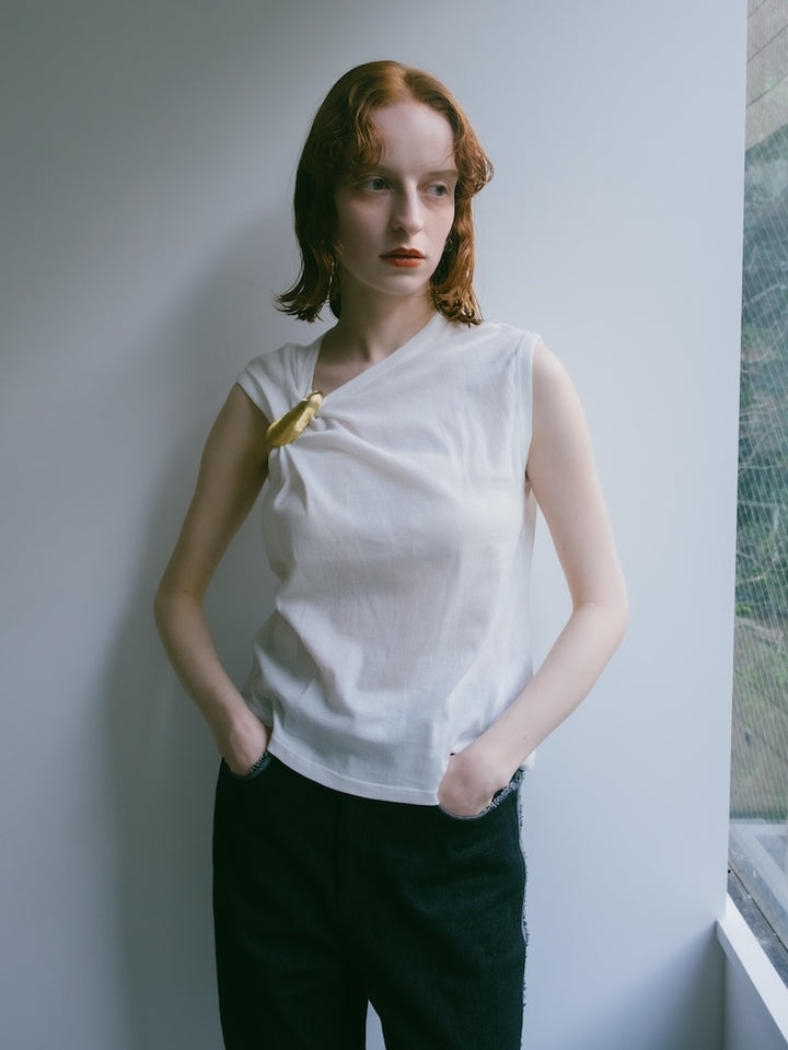 カラー:Gold (ブラウンの巾着が付属します)