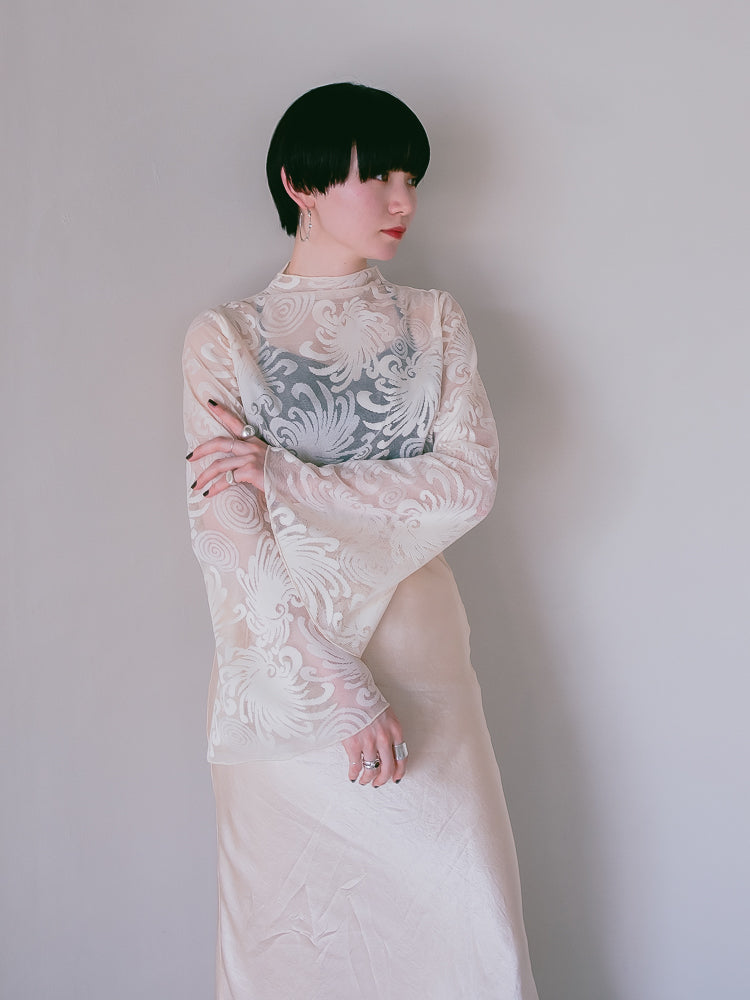 モデル身長:162cm / カラー:Ivory