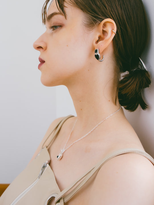 カラー:Silver × Onyx × Onyx (Black × Black)