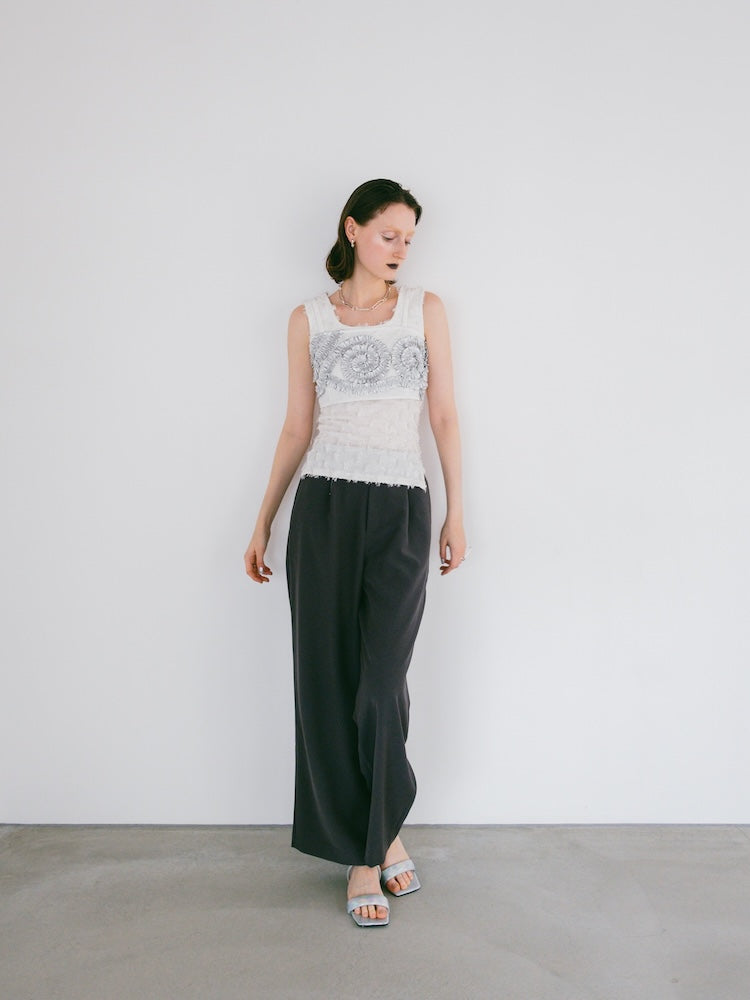 モデル身長:177cm / カラー:White