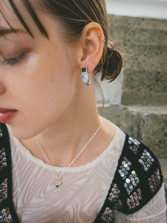 カラー:Silver × Onyx × Howlite (Black × White)