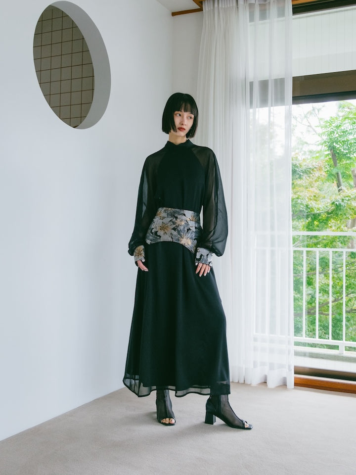 モデル身長:166cm / カラー:Black