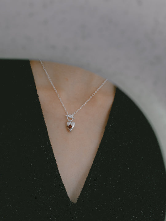 カラー:Silver × Agate (Red)