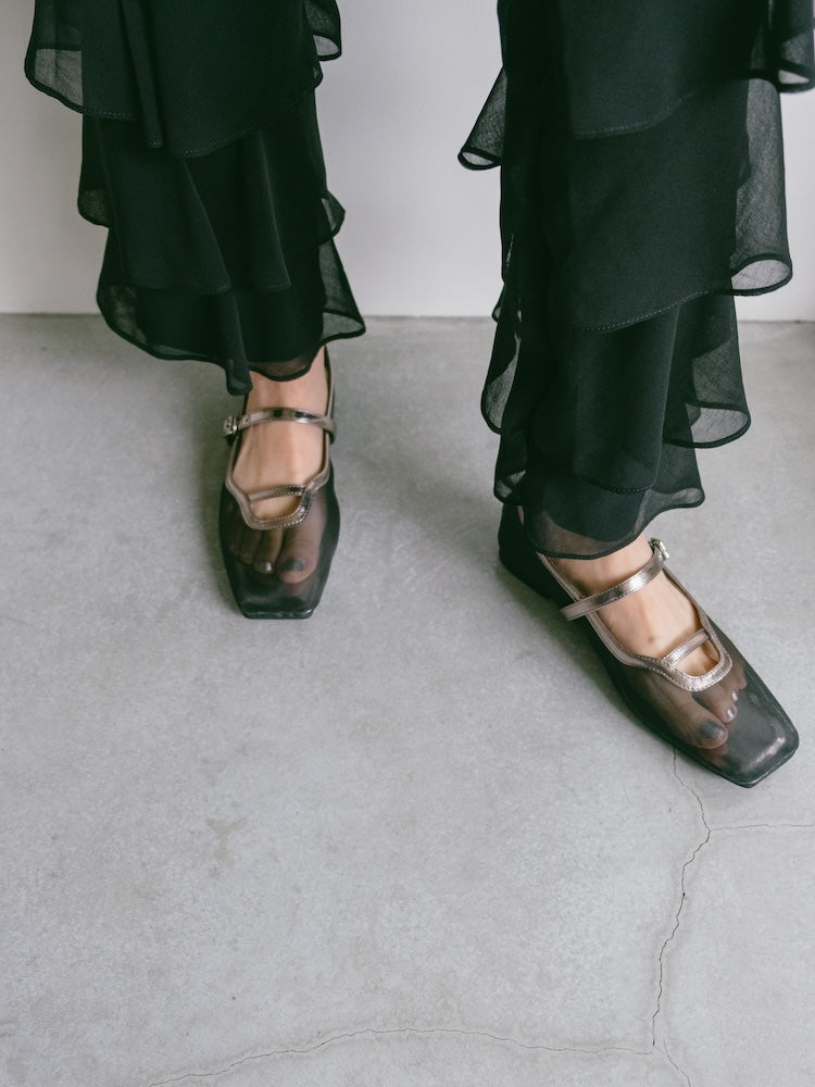 カラー:Black / サイズ:S, M, L