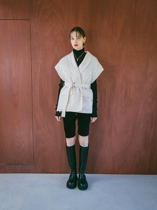 モデル身長:175cm / カラー:Ivory