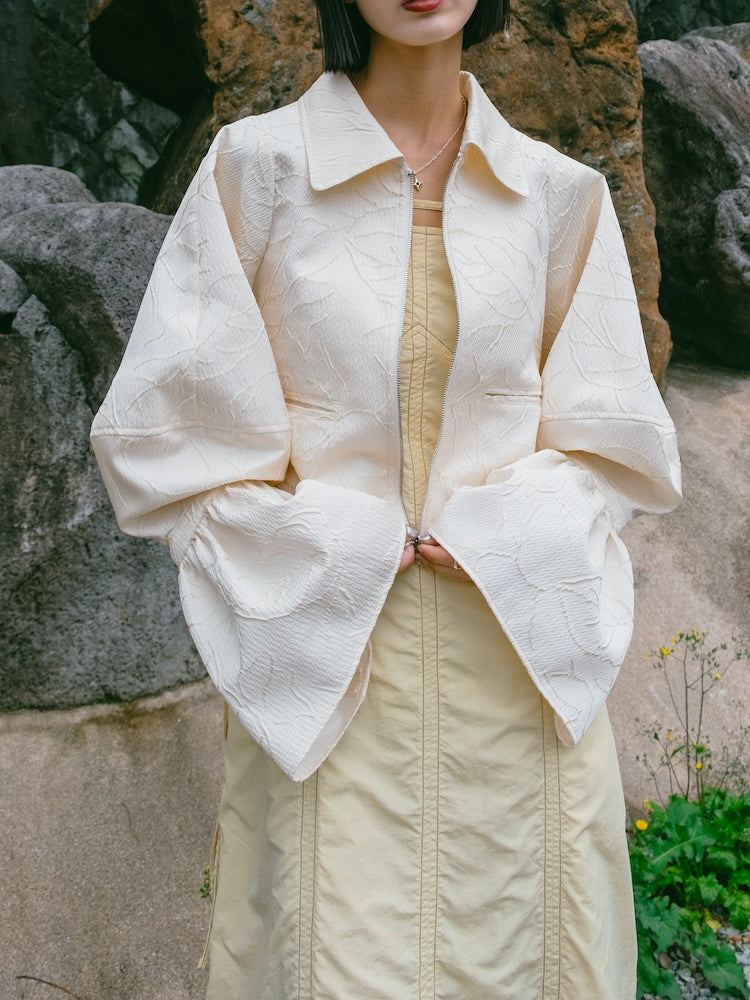 モデル身長:166cm / カラー:OffWhite