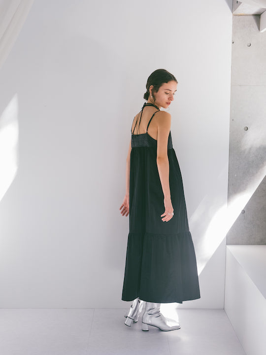 モデル身長:173cm / カラー:Black