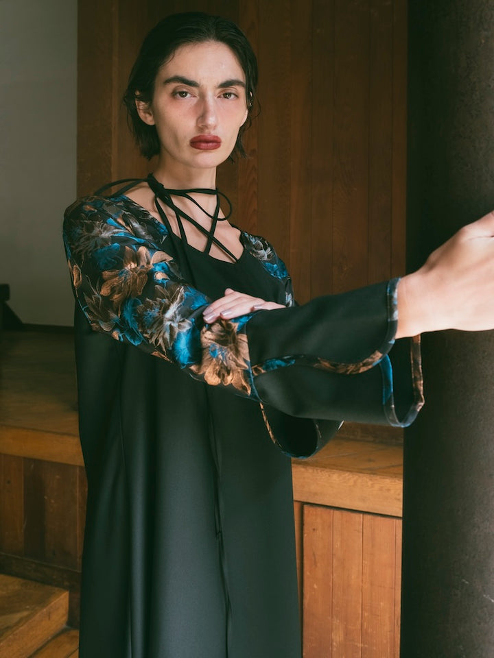 モデル身長:170cm / カラー:Black