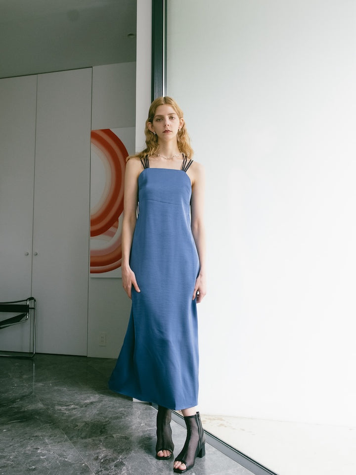 モデル身長:173cm / カラー:Blue
