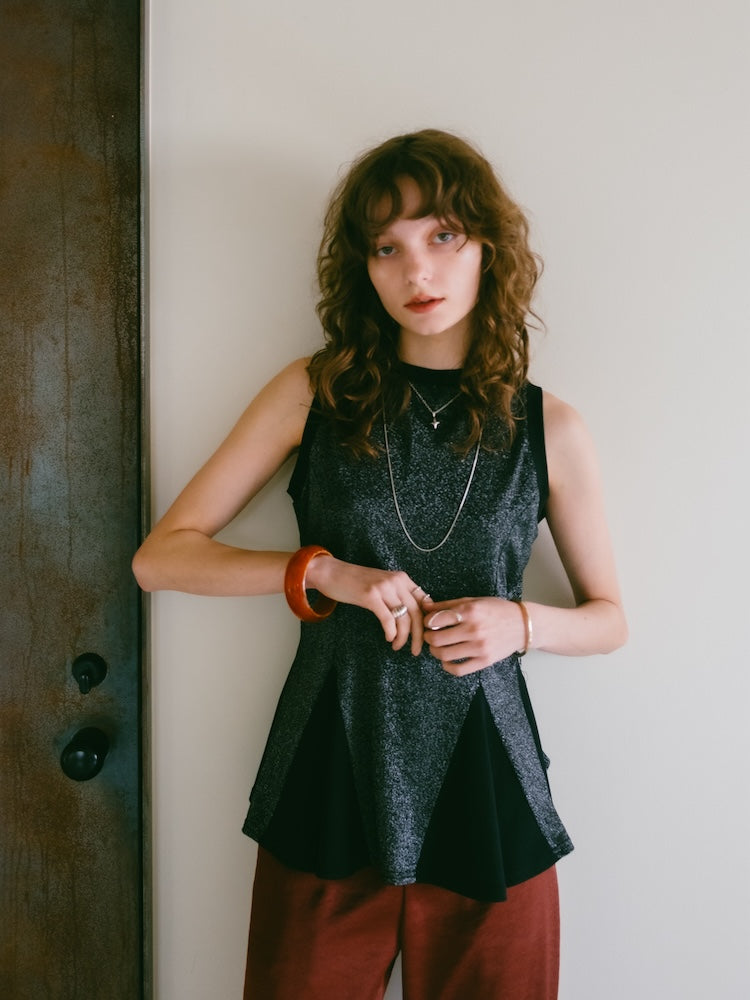 モデル身長:171cm / カラー:Black