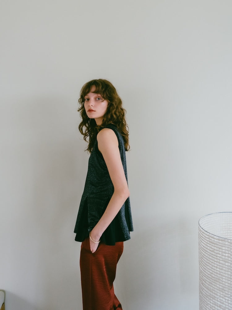 モデル身長:171cm / カラー:Black