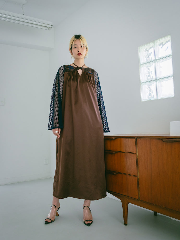 モデル身長:172cm / カラー:Brown