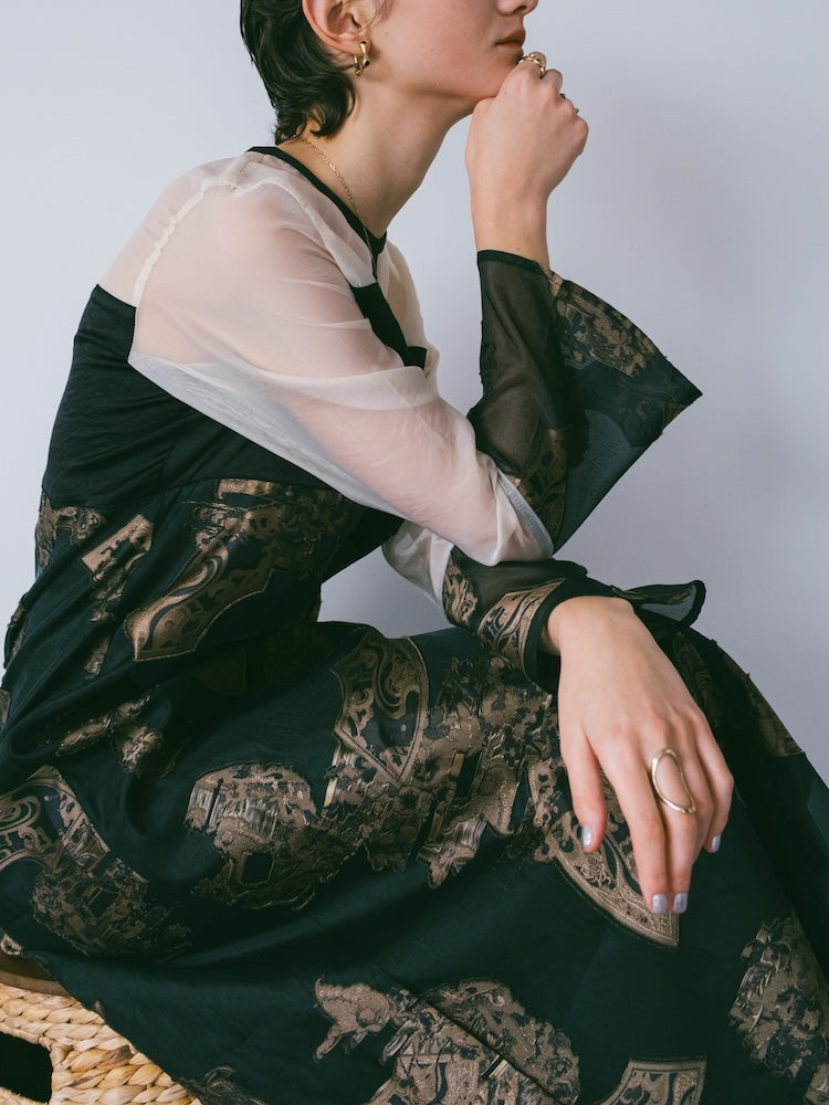 モデル身長:172cm / カラー:Gold