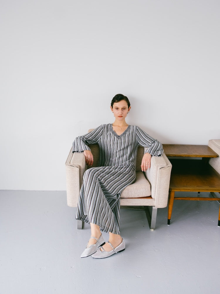 モデル身長:172cm / カラー:GrayBlue