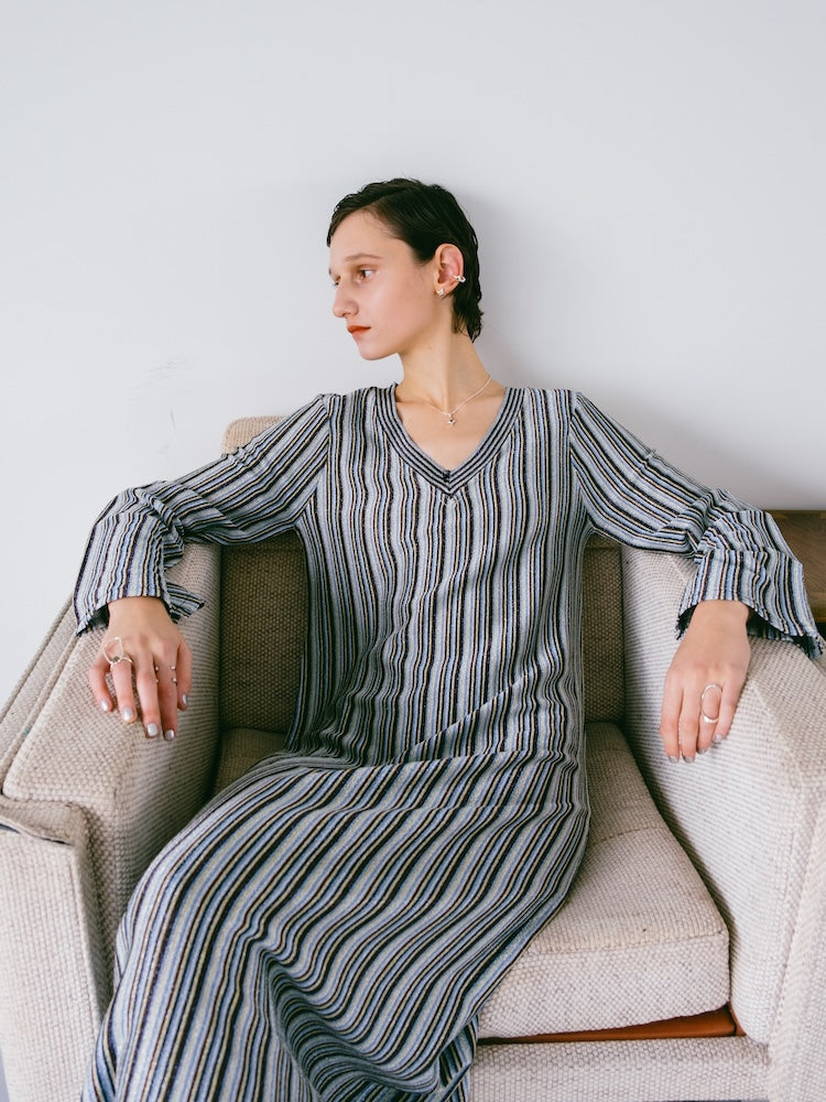 モデル身長:172cm / カラー:GrayBlue