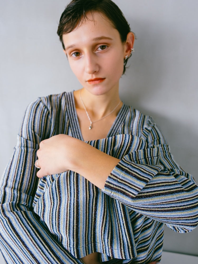 モデル身長:172cm / カラー:GrayBlue