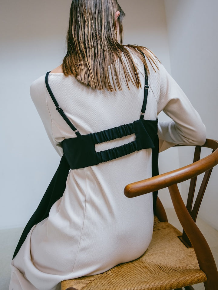 モデル身長:174cm / カラー:Black