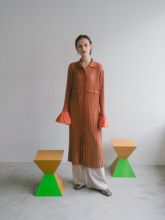モデル身長:172cm / カラー:Orange