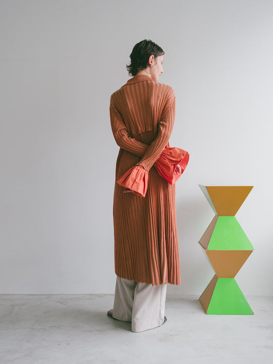 モデル身長:172cm / カラー:Orange