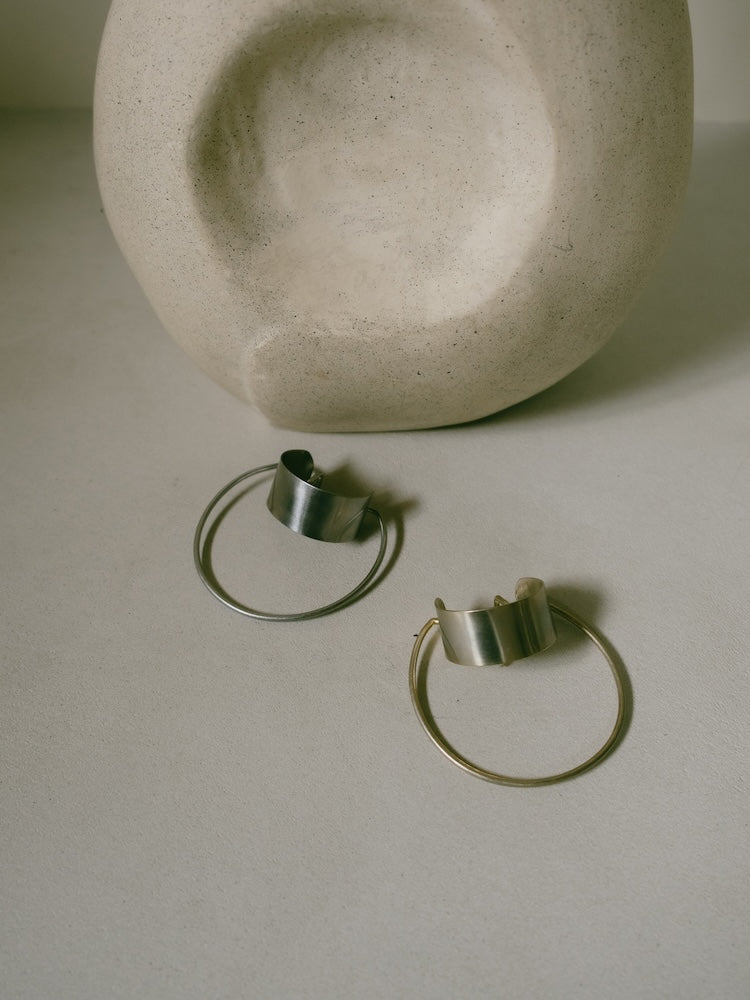 Orbit Hair Pierce "Plate Line"