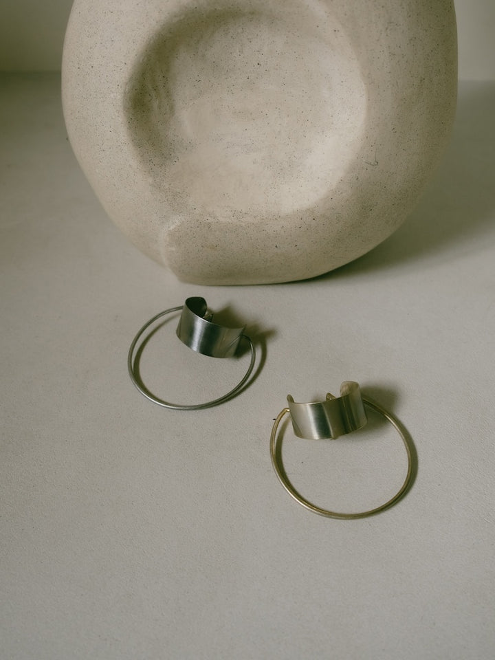 Orbit Hair Pierce "Plate Line"