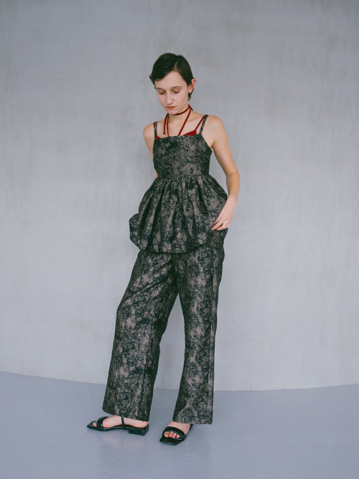 モデル身長:172cm / カラー:Black