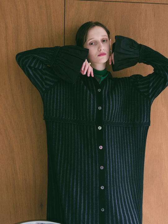 モデル身長:172cm / カラー:Black