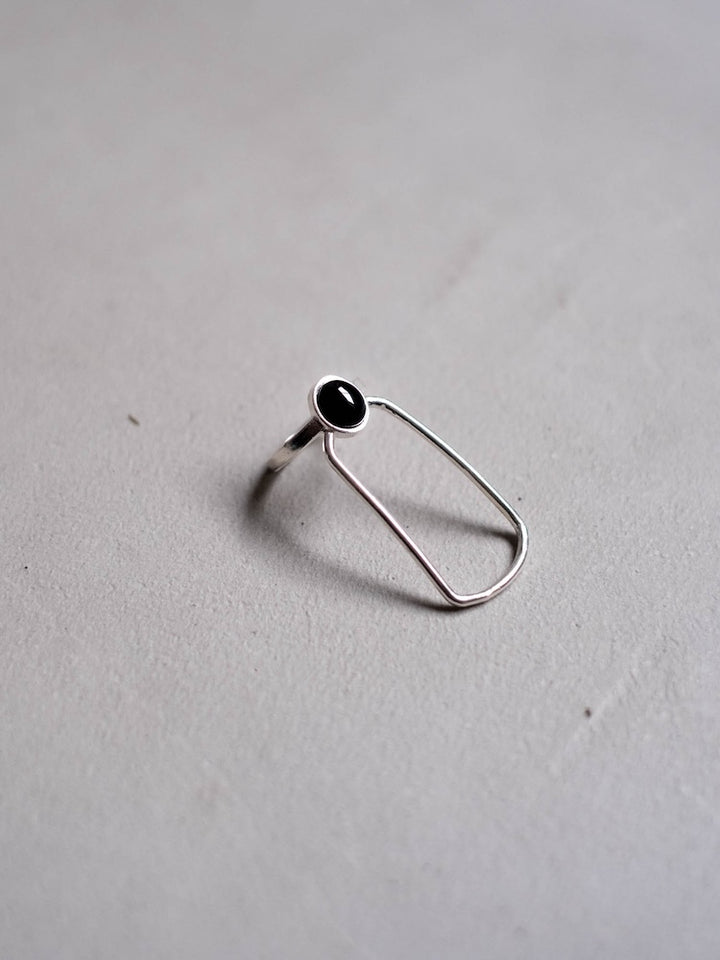 カラー:Silver × Onyx (Black)