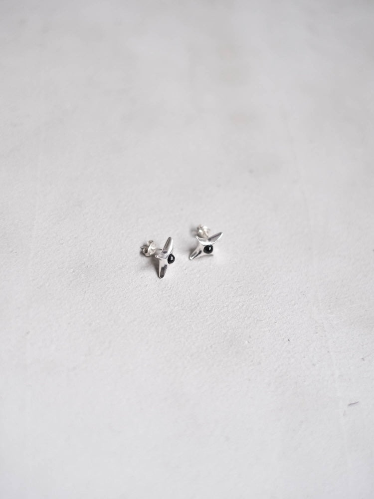 カラー:Silver × Onyx (Black)