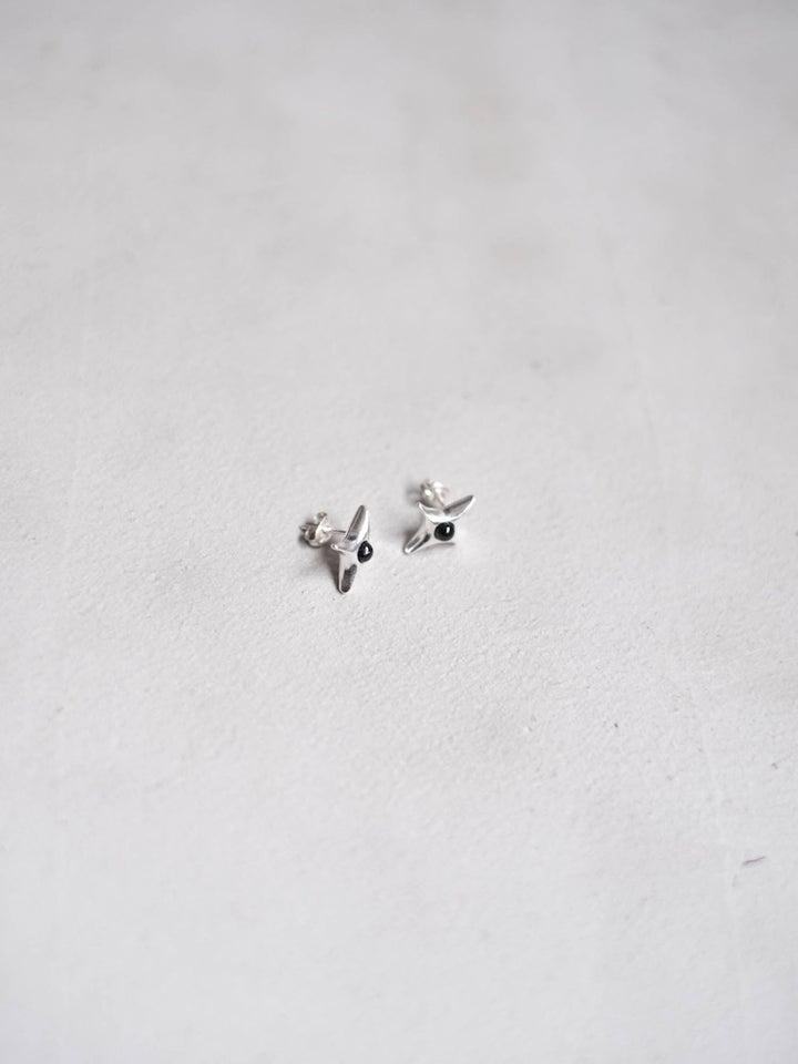 カラー:Silver × Onyx (Black)