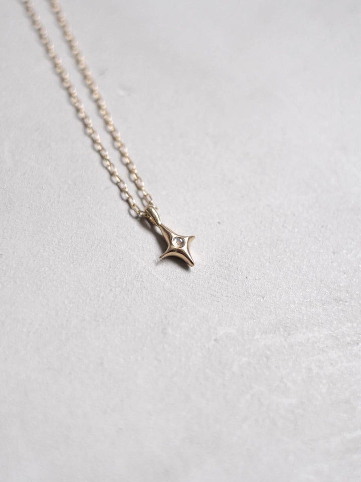 カラー:Gold × Labradorite (Gray)