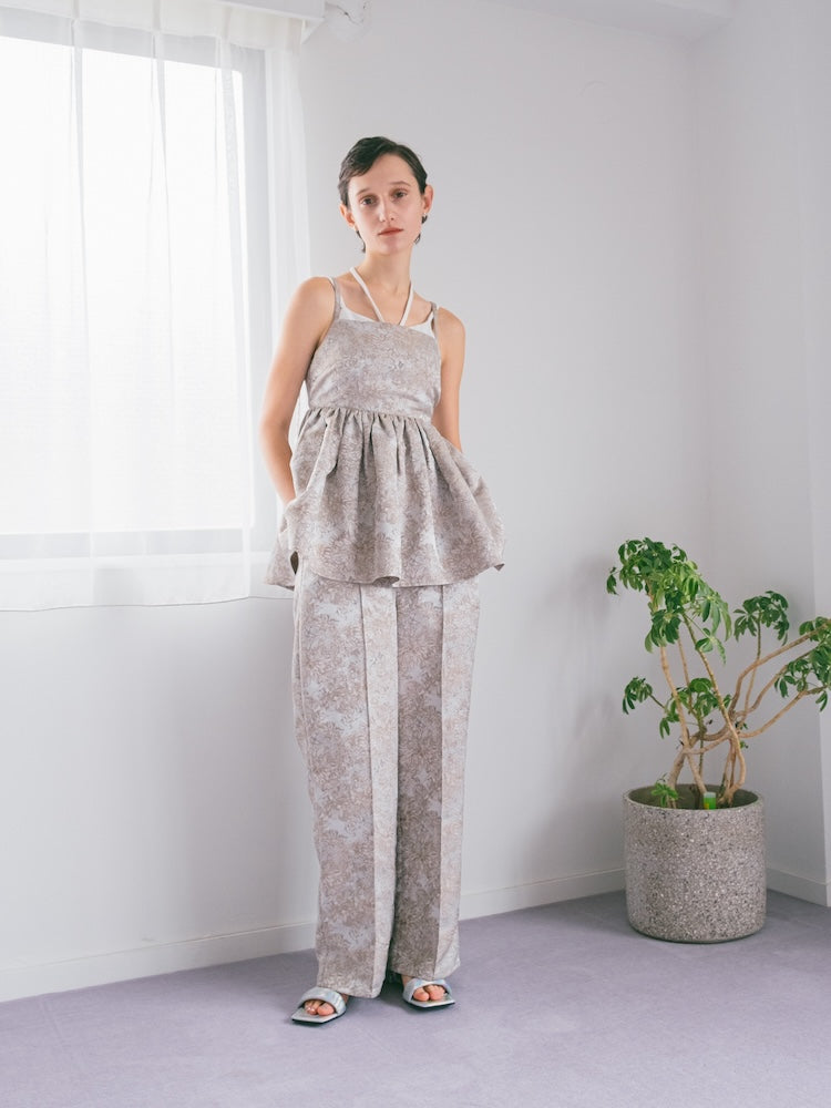 モデル身長:172cm / カラー:Graige