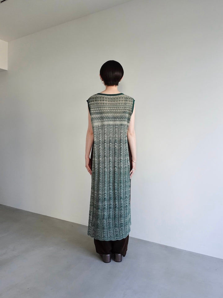 モデル身長:162cm / カラー:Green