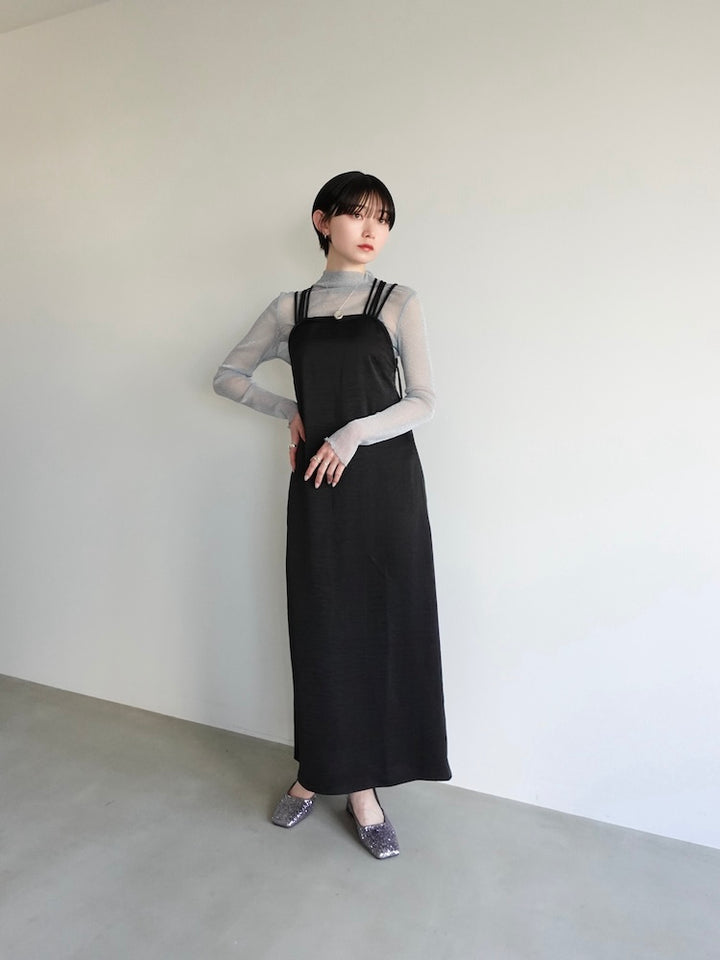 モデル身長:162cm / カラー:Black