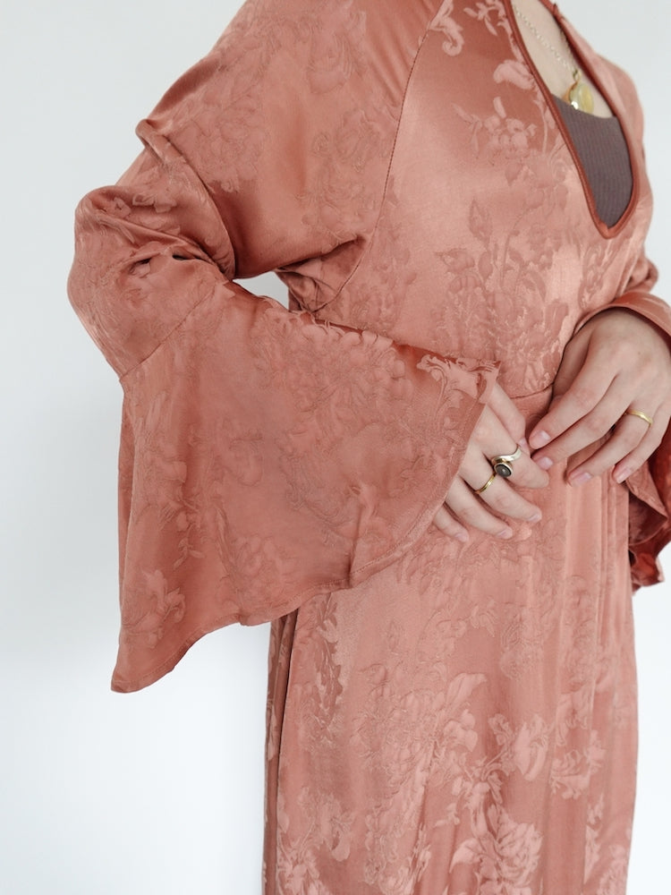 モデル身長:153cm / カラー:Orange