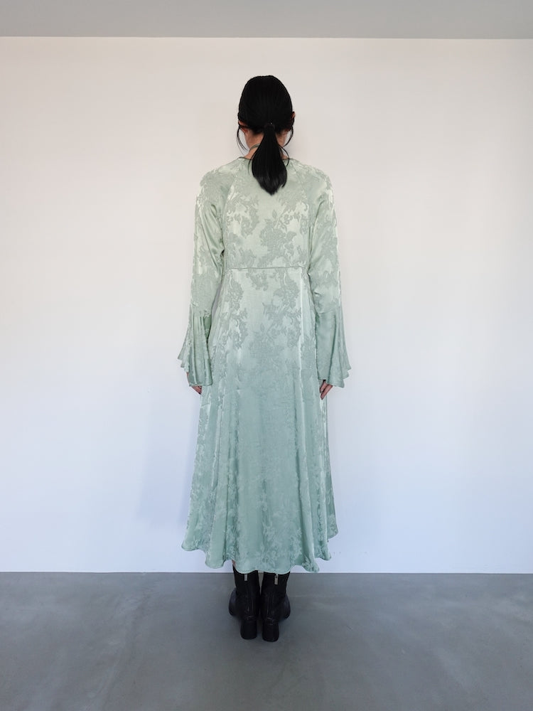 モデル身長:168cm / カラー:LightGreen