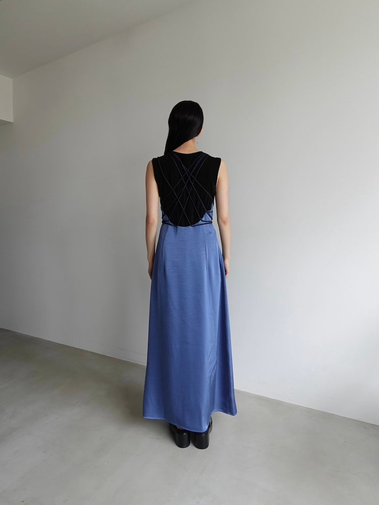 モデル身長:158cm / カラー:Blue