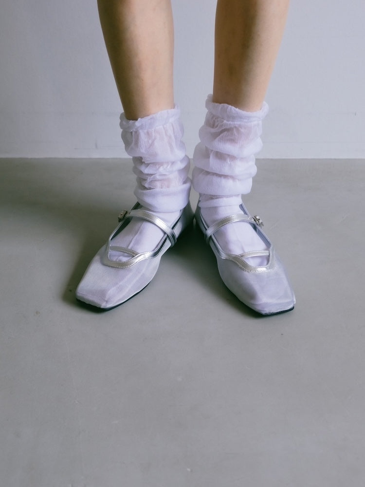 カラー:White