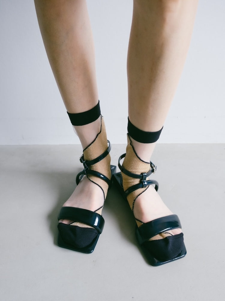 カラー:Black / サイズ:S, M, L