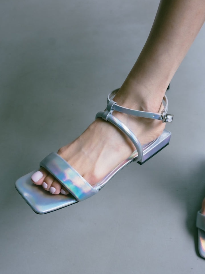 カラー:Silver / サイズ:S, M, L