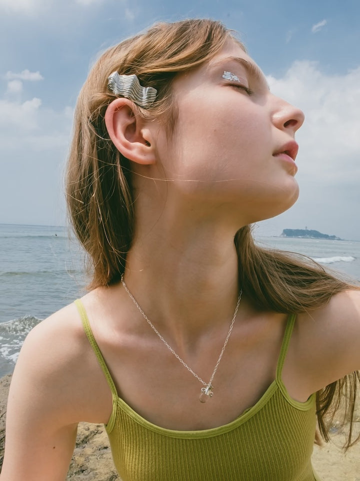 Water Line Barrette A