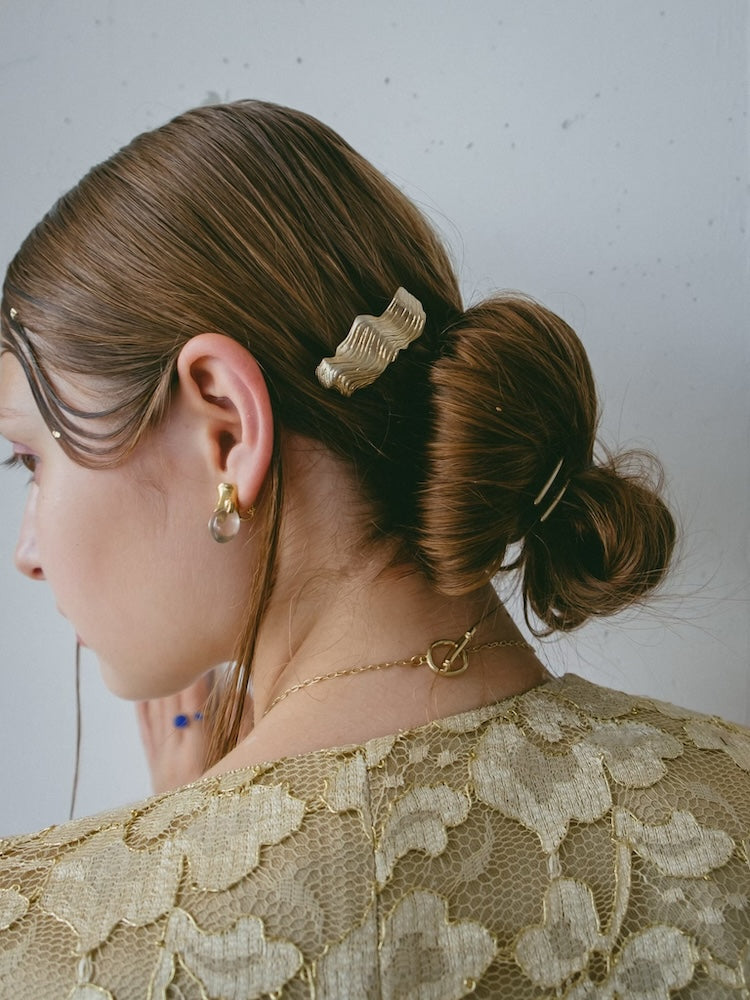 Water Line Barrette A